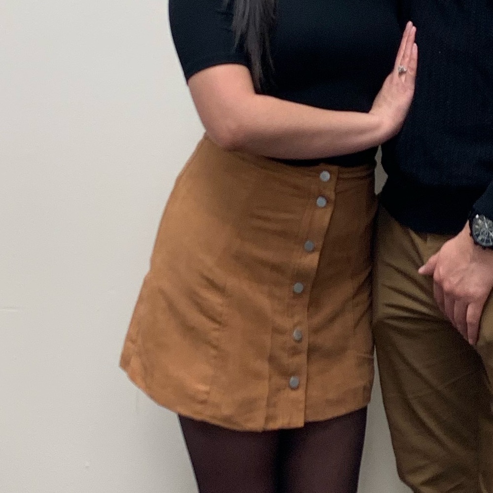 Brown button skirt